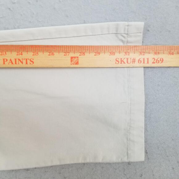 Dockers Pants Mens 32x32 Khaki D3 Classic Fit Flat Front Straight Leg Chino - Picture 11 of 14